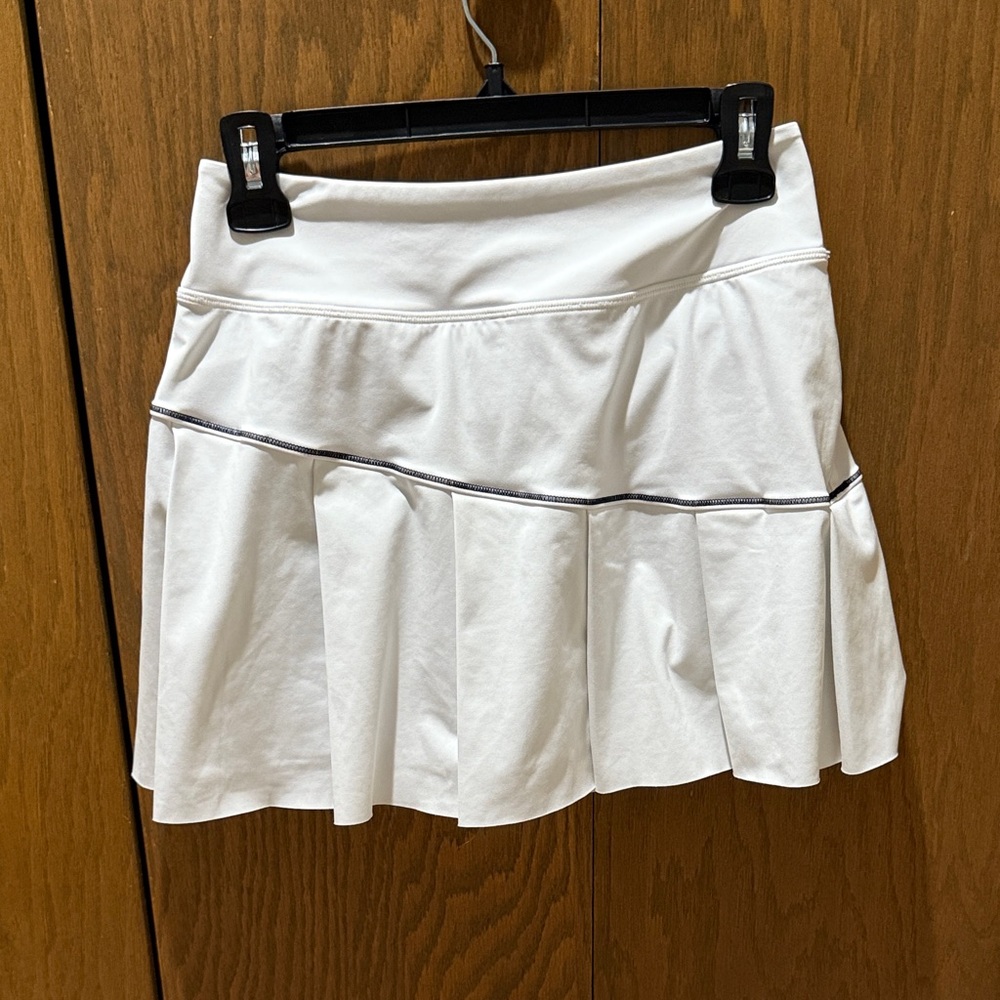 Athleta White Skater Skirt with Black Trim